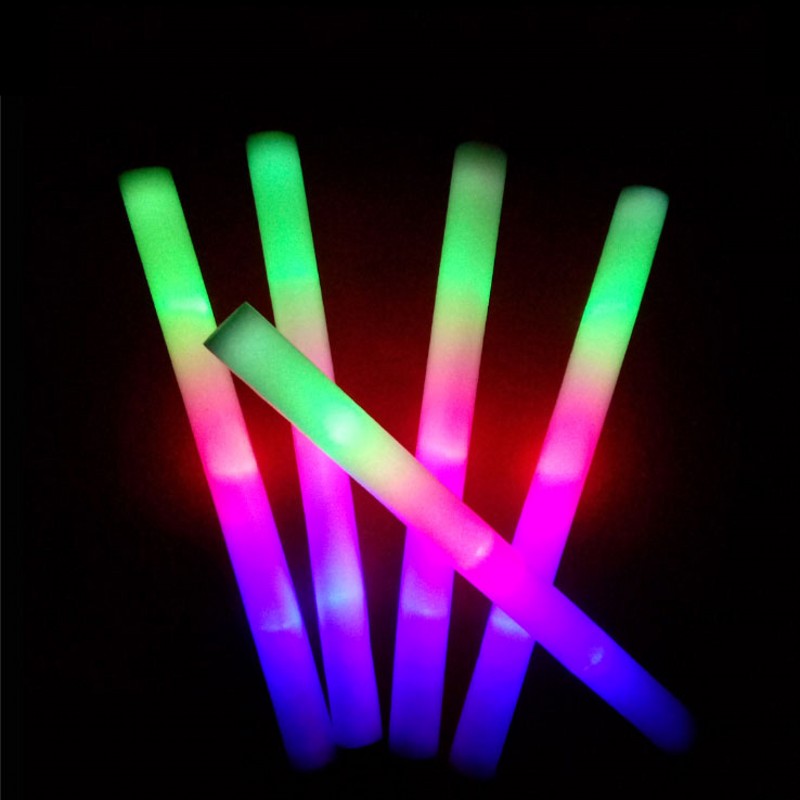 30 قطعة من عصي الفوم المضيئة ا - مراجعة Flashing Led Foam Sticks Party وسعره